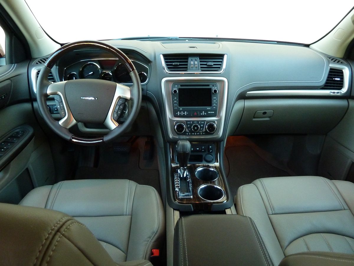 Acadia Denali cabin is nicely detailed and well laid out