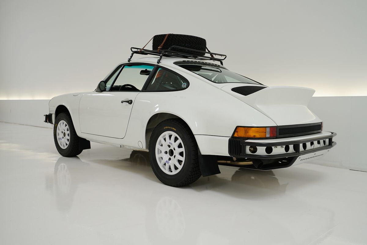 Lufti Porsche rear