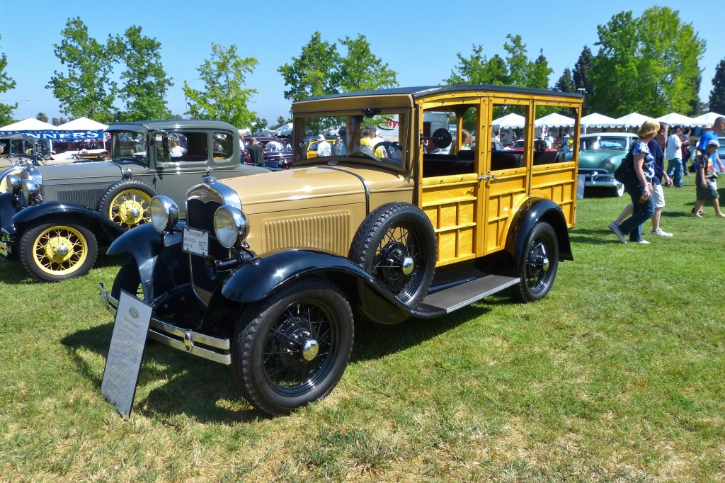 No fake wood on the sides of this Model A wagon