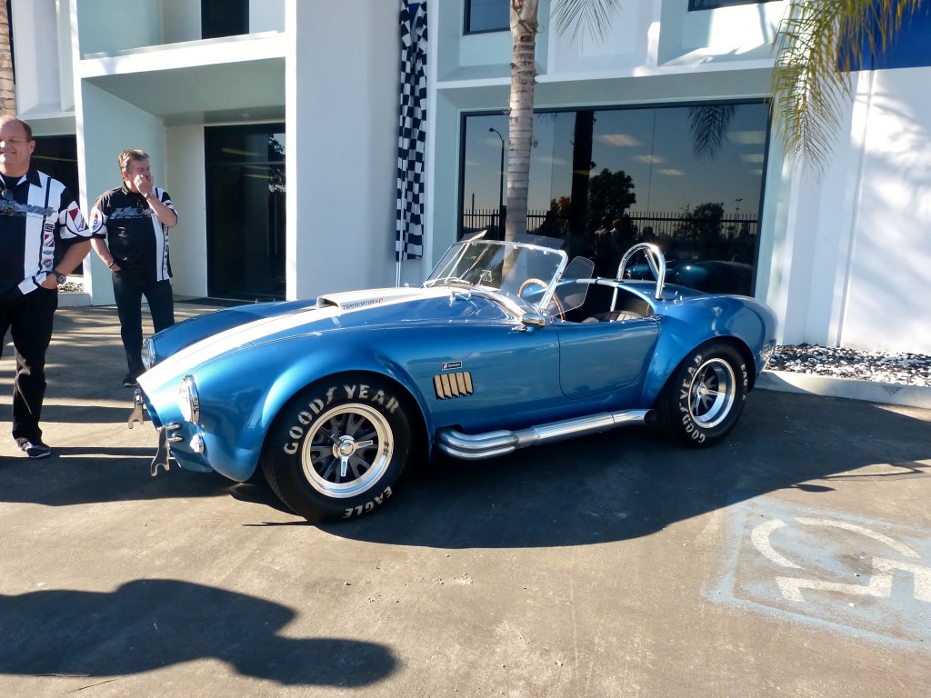 ...and what would be a Shelby gathering without Cobras?  Not!