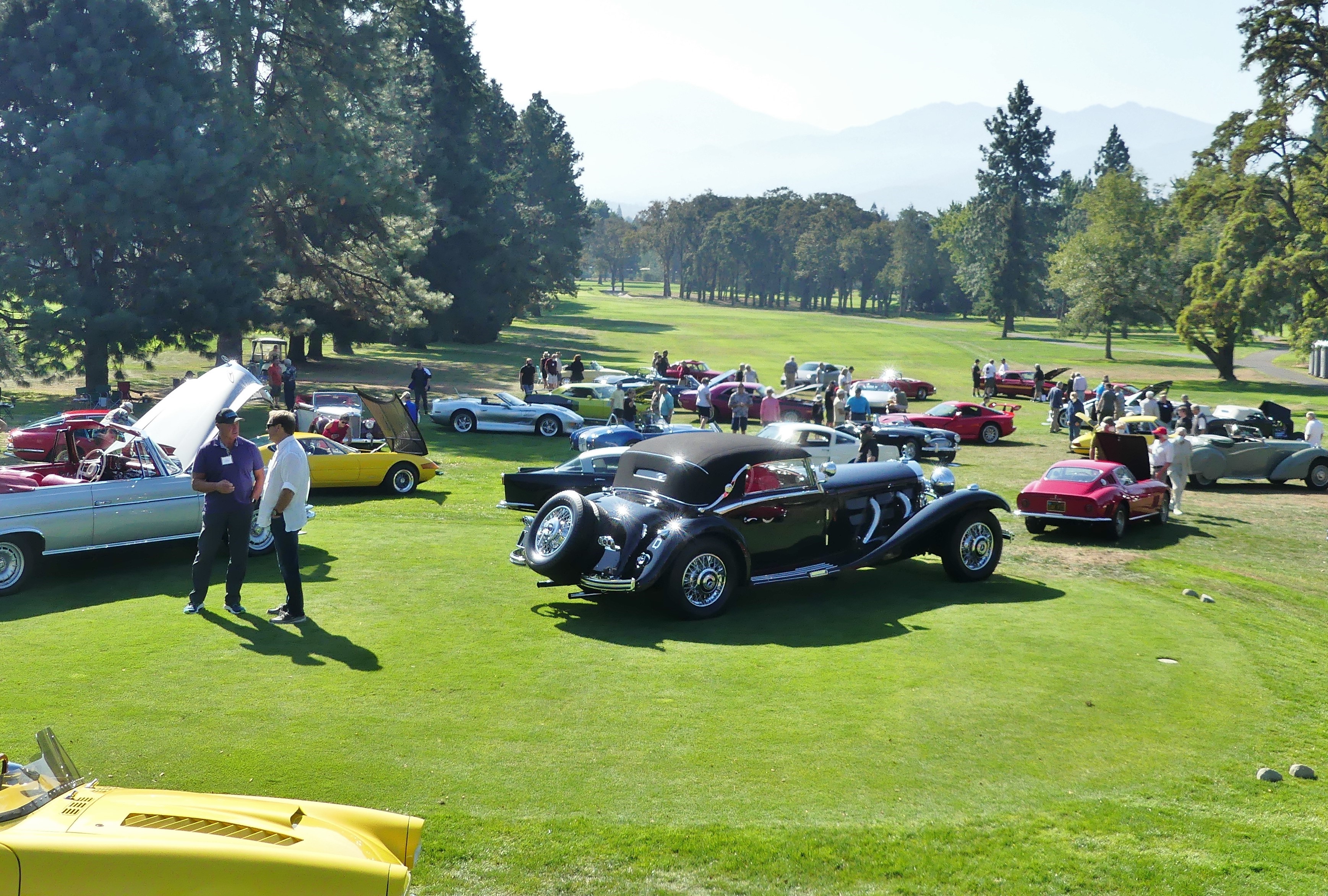Medford, Oregon's Gathering at the Oaks car show a success Matt Stone